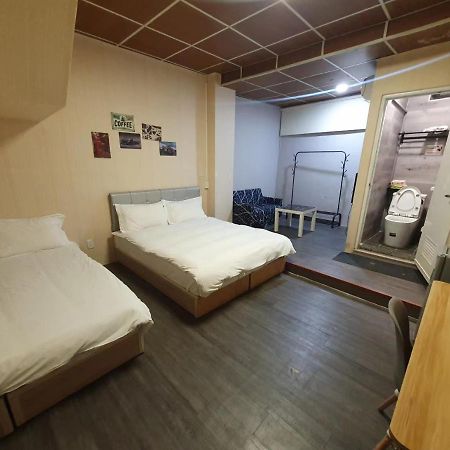 無名吾名 Taichung Extérieur photo